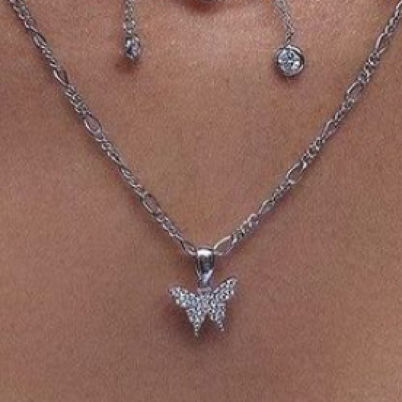 Meet your Posher, Lillian - Picture 1 of 1